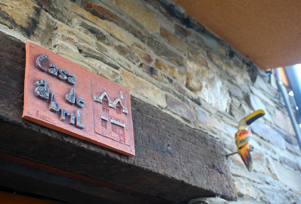 Casa De Abril 1 ξενώνας San Cristobal de Valdueza Εξωτερικό φωτογραφία